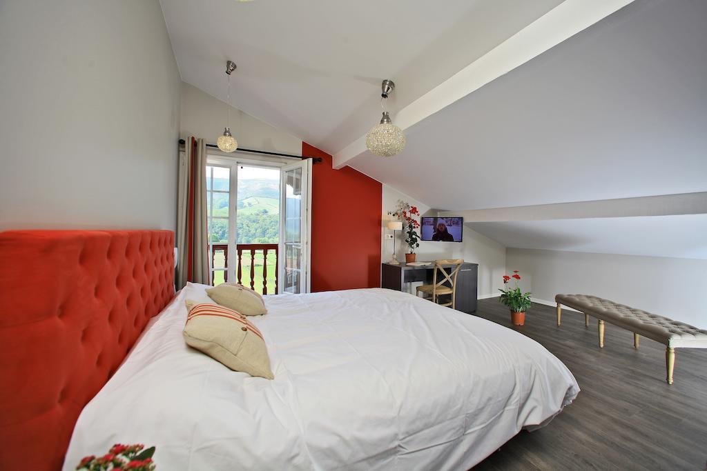 Hotel Agian Итсасу Номер фото